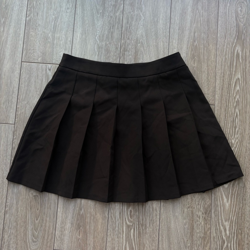 NWOT Black Pleated Black Tennis Skirt